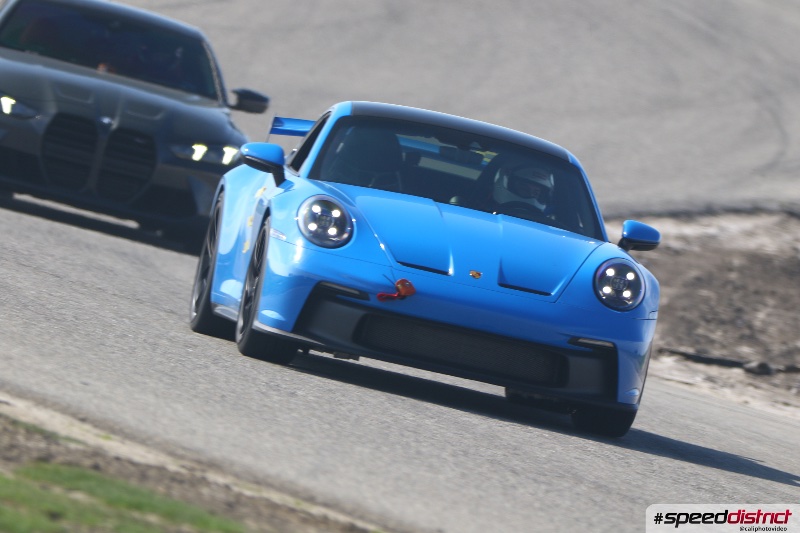 Porsche 911 GT3 RS blue