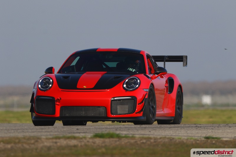 Porsche 911 GT2 RS