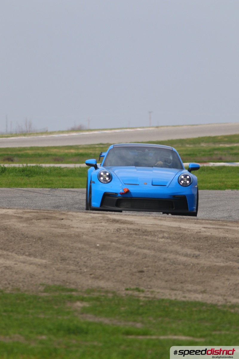 Porsche 911 GT3 RS blue
