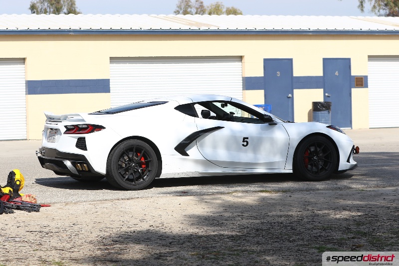 Chevrolet Corvette white
