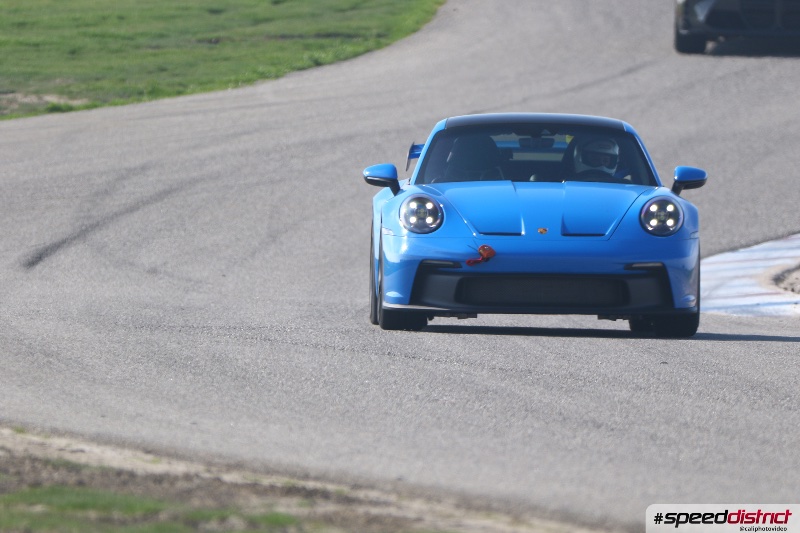 Porsche 911 GT3 RS blue