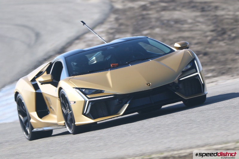 Lamborghini Aventador