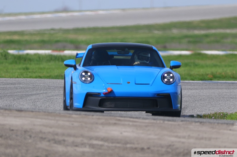 Porsche 911 GT3 RS blue