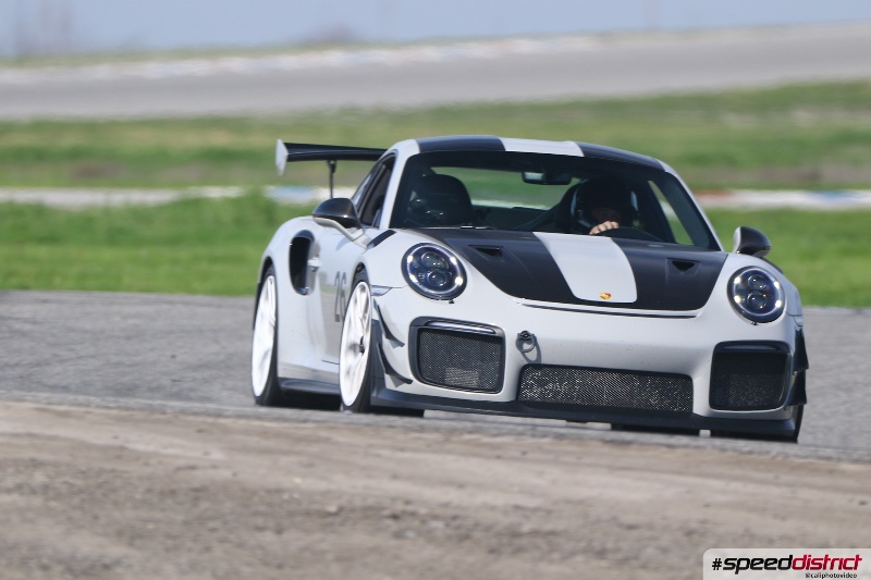 Porsche 911 GT2 RS