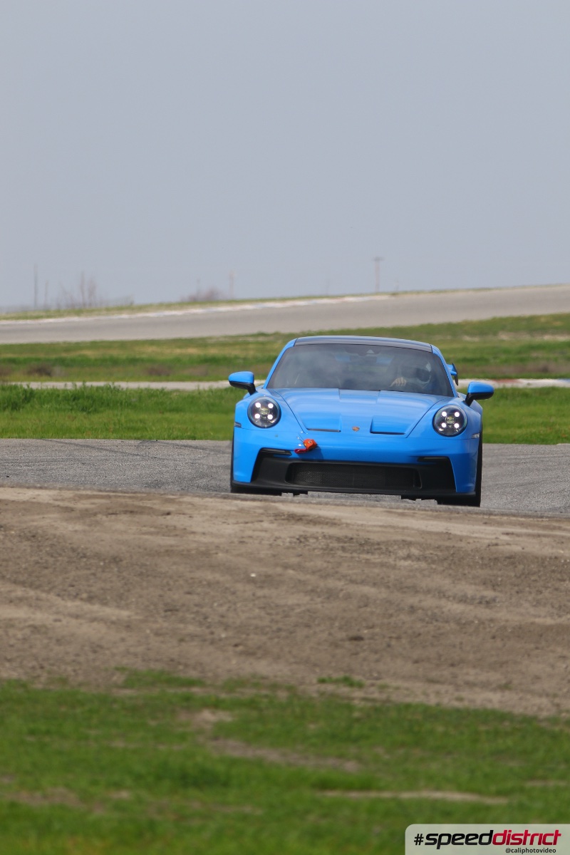 Porsche 911 GT3 RS blue