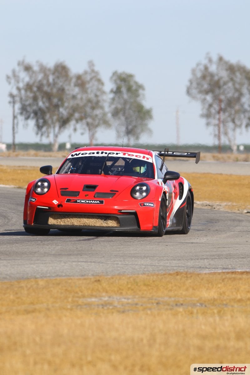 Porsche 911 GT3 Cup red