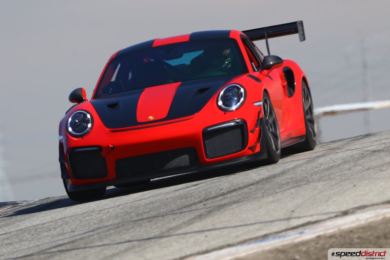 Porsche 911 GT2 RS