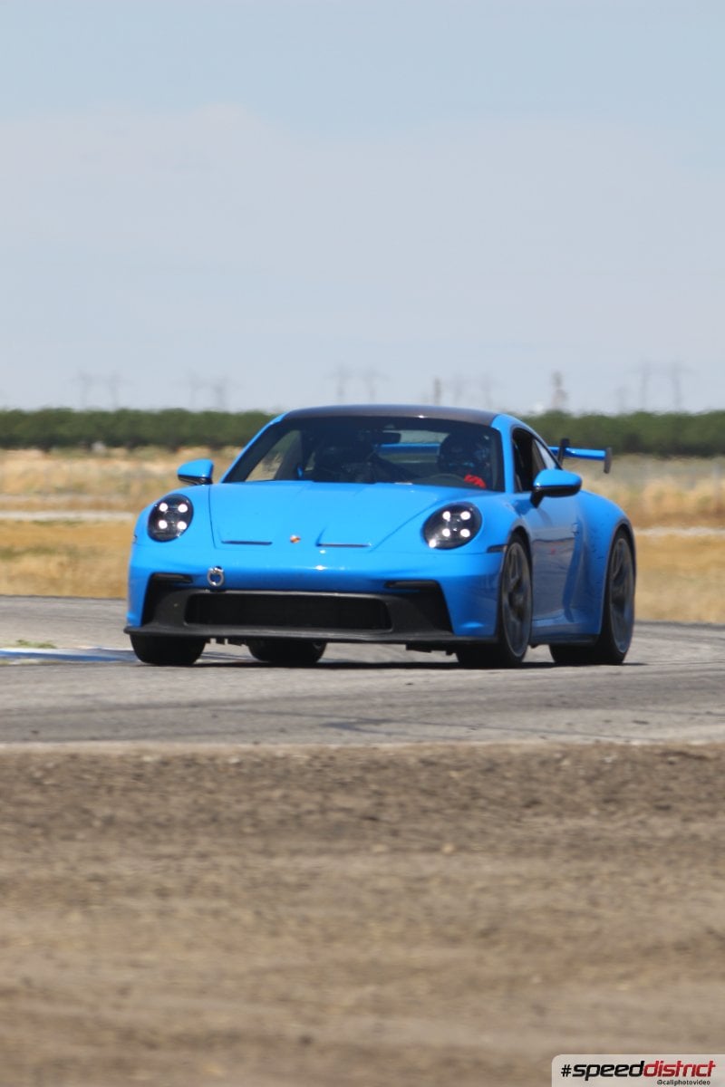 Porsche 911 GT3 RS blue