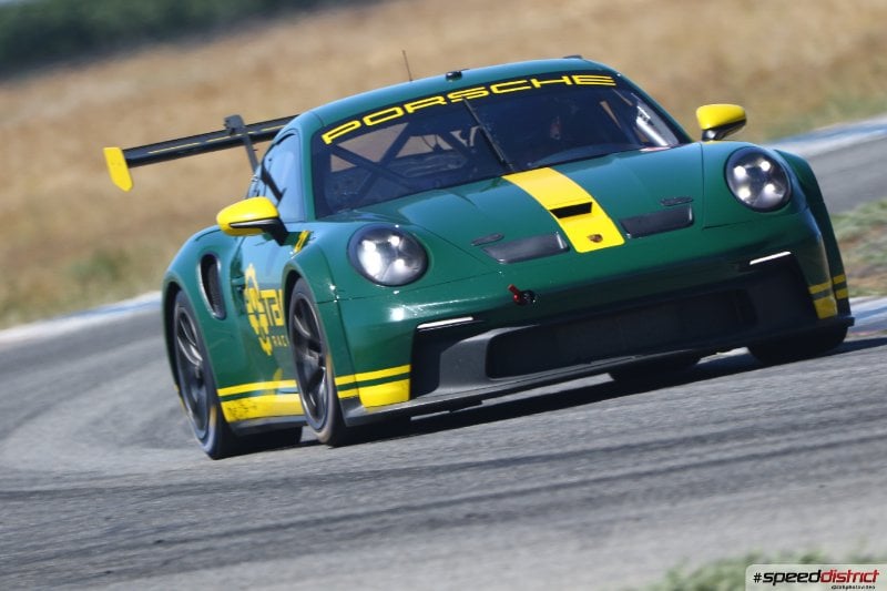 Porsche 911 GT3 Cup green