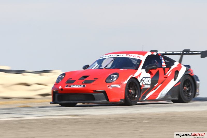Porsche 911 GT3 Cup red