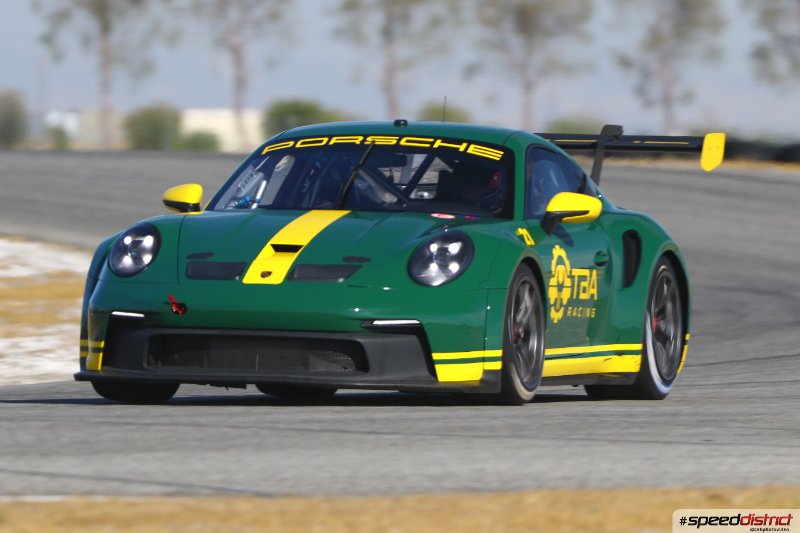 Porsche 911 GT3 RS green