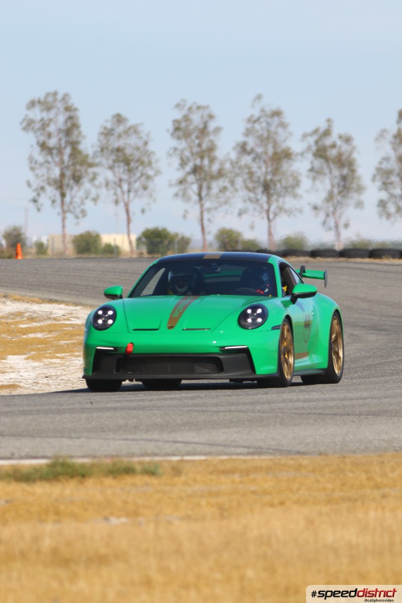 Porsche 911 GT3 RS green