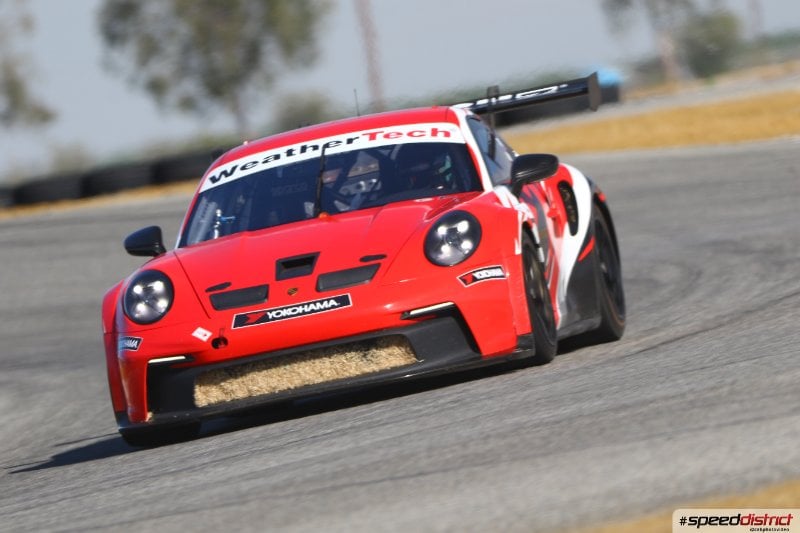 Porsche 911 GT3 Cup red