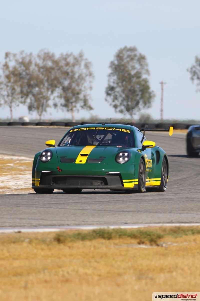 Porsche 911 GT3 Cup green
