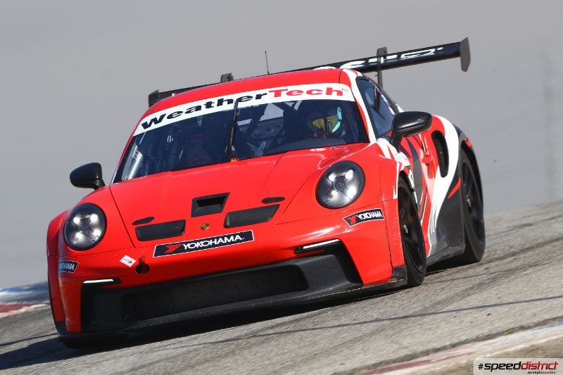 Porsche 911 GT3 Cup red