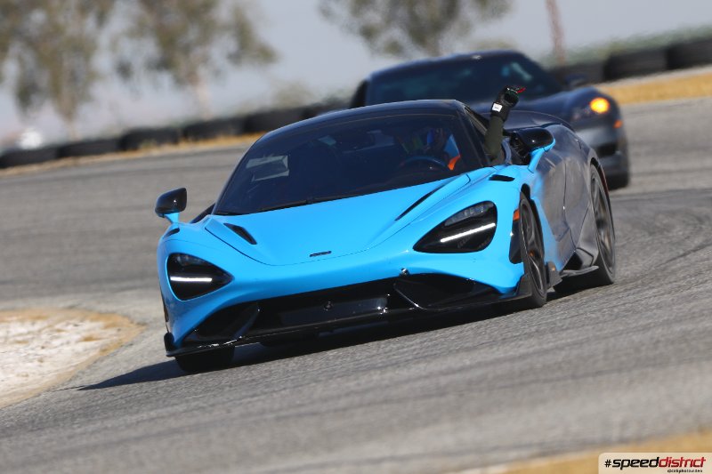 McLaren 765LT