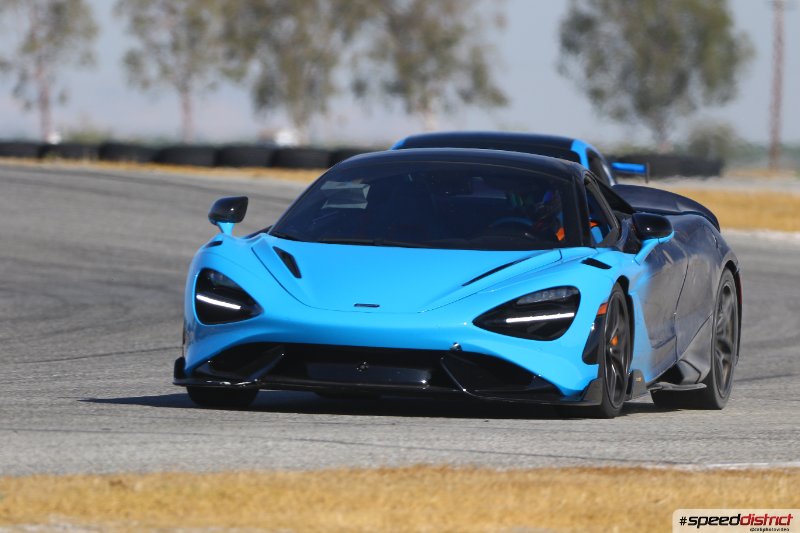 McLaren 765LT