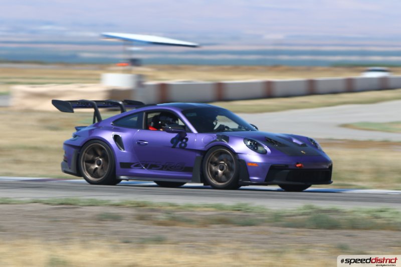 Porsche 911 GT3 RS purple