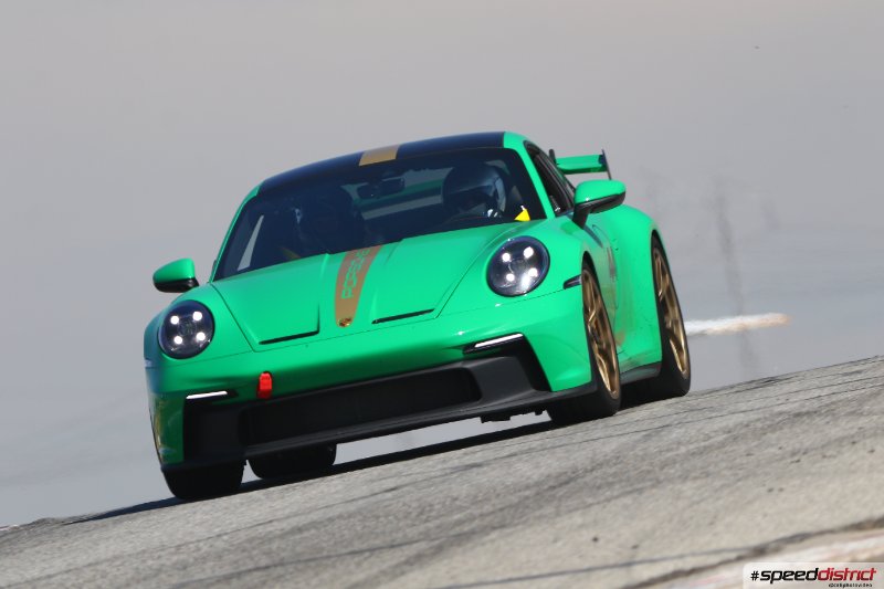 Porsche 911 GT3 RS green