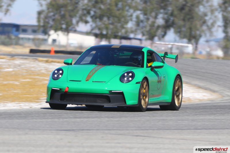 Porsche 911 GT3 RS green