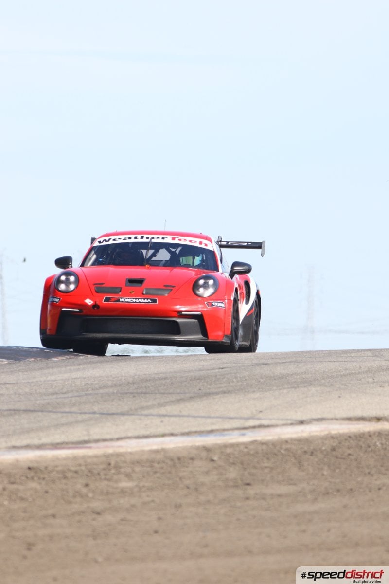 Porsche 911 GT3 Cup red