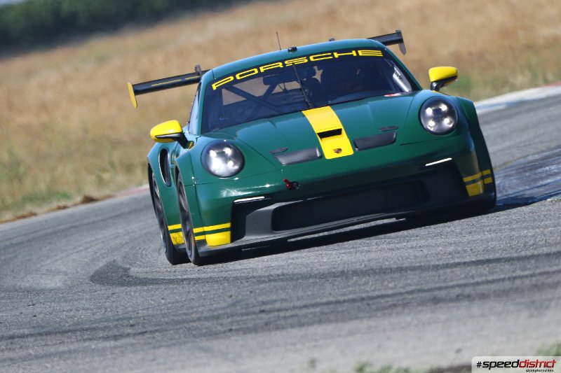 Porsche 911 GT3 Cup green