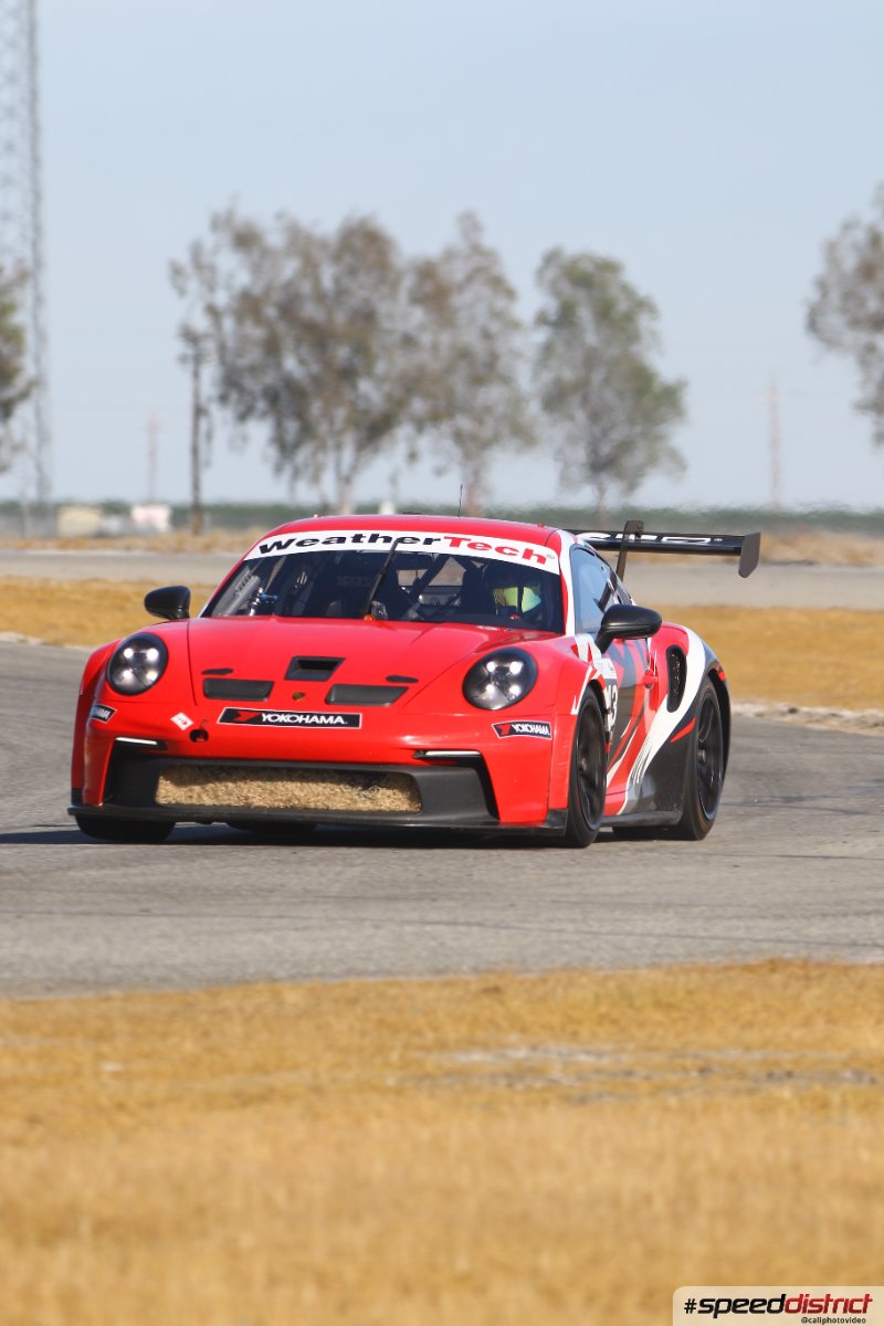 Porsche 911 GT3 Cup red