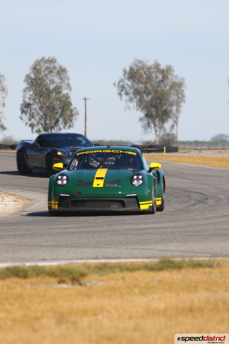 Porsche 911 GT3 RS green