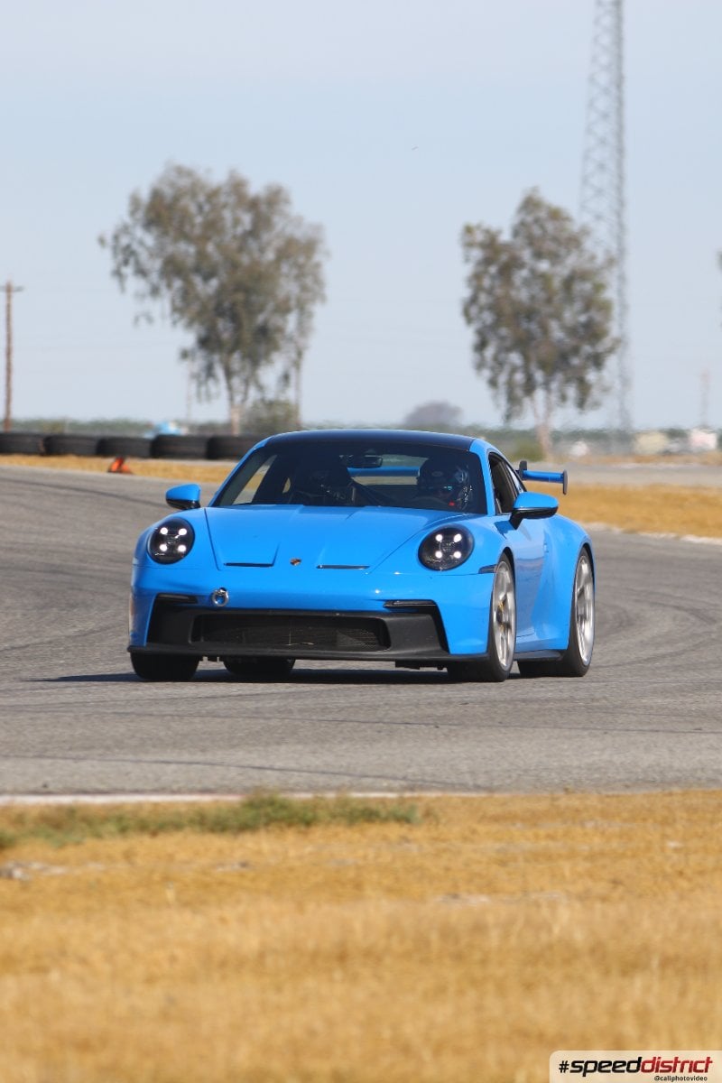 Porsche 911 GT3 RS blue
