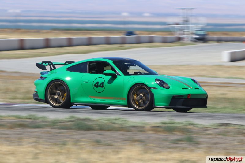 Porsche 911 GT3 RS green
