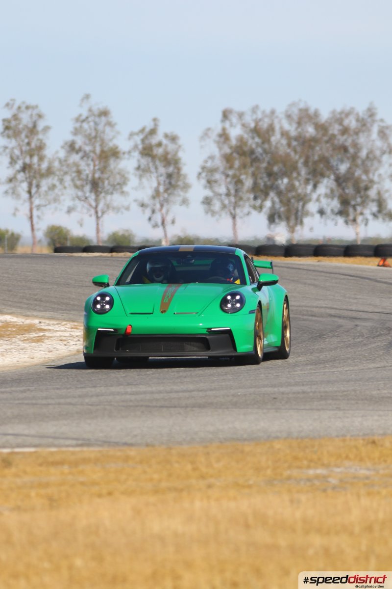 Porsche 911 GT3 RS green