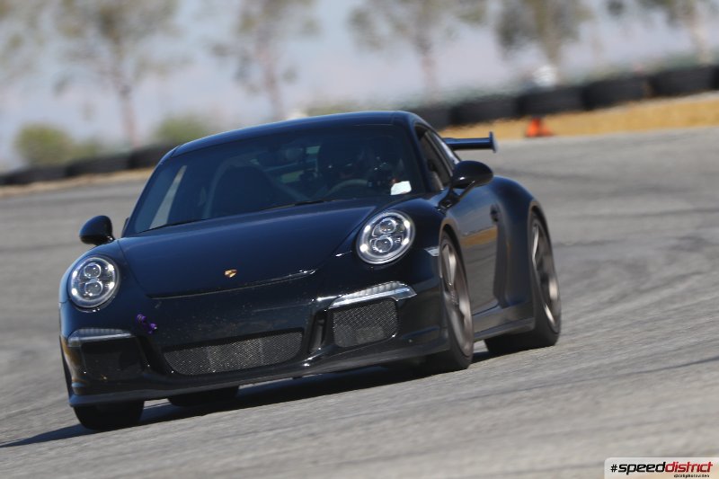 Porsche 911 GT3 RS blue
