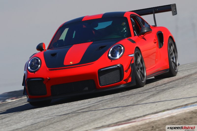 Porsche 911 GT2 RS