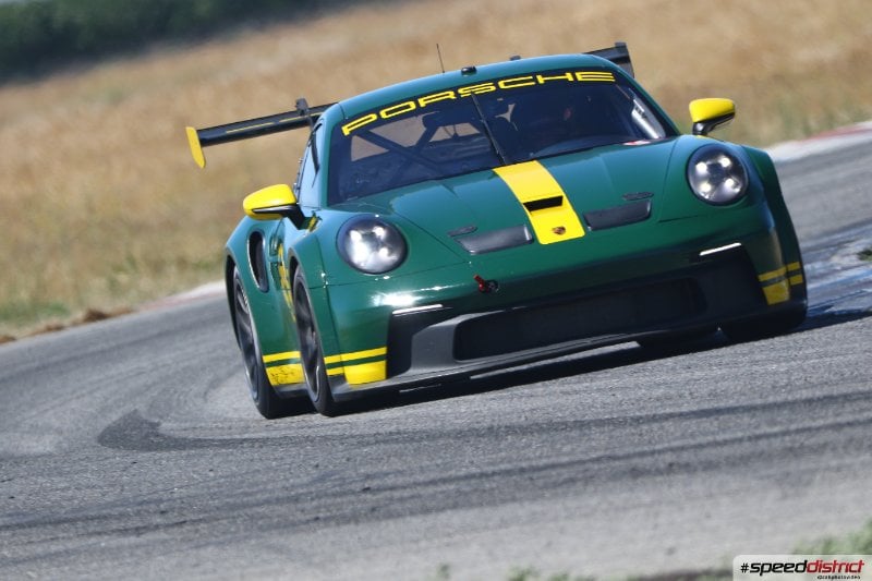 Porsche 911 GT3 Cup green
