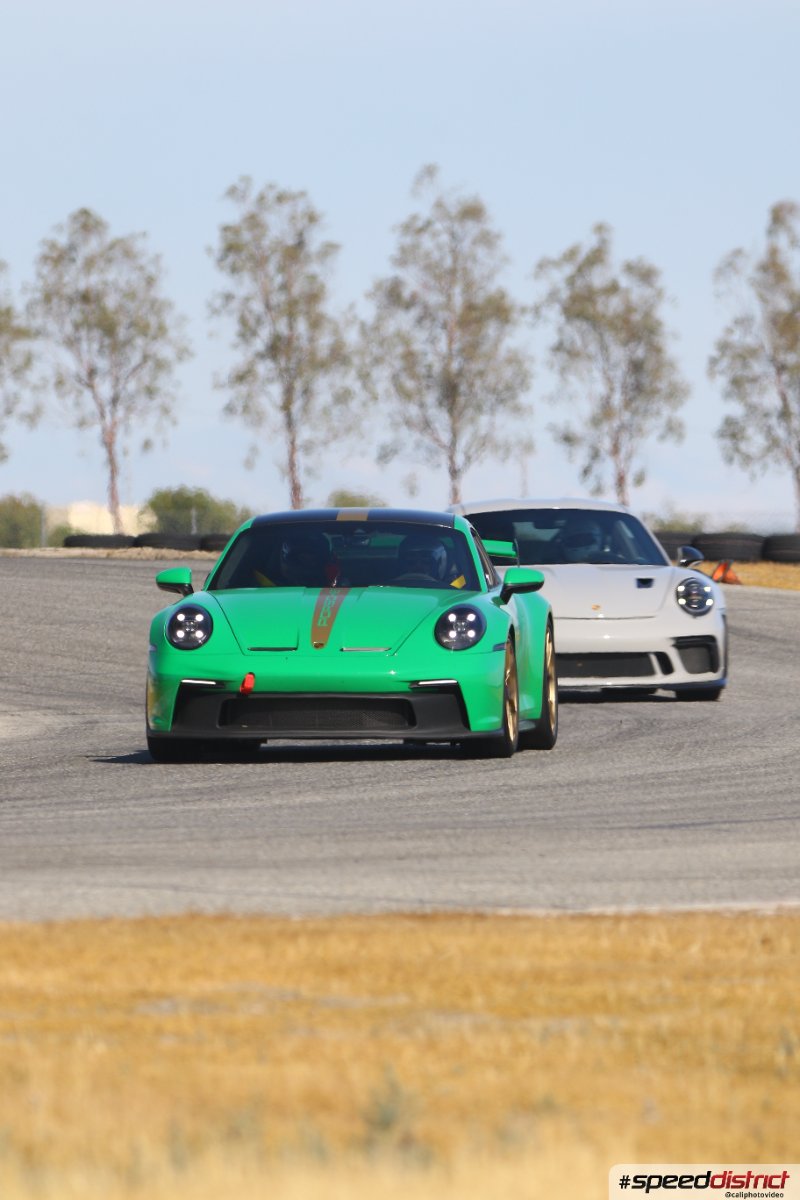 Porsche 911 GT3 RS green