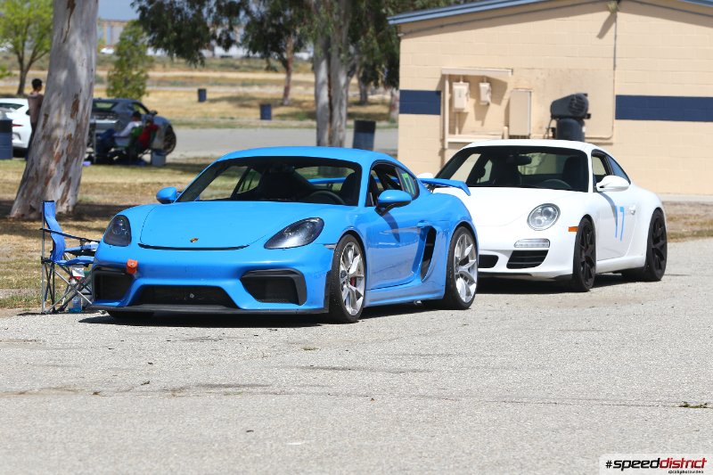 Porsche Cayman blue