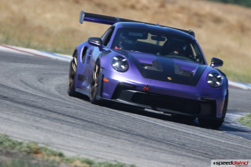 Porsche 911 GT3 RS purple