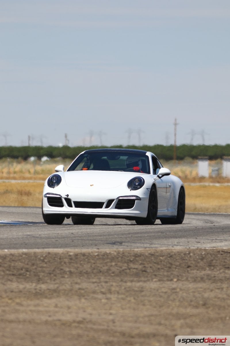 Porsche 911 GTS