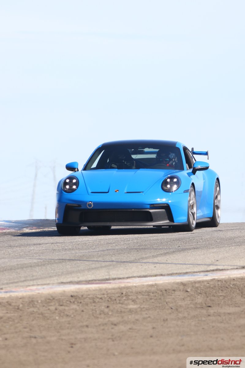 Porsche 911 GT3 RS blue