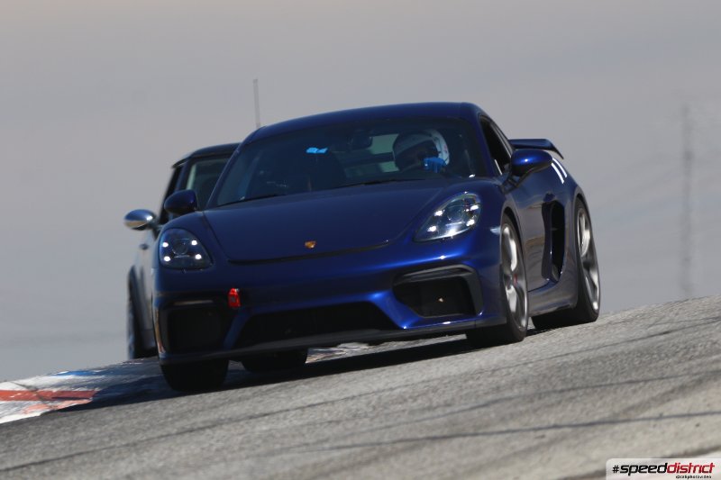 Porsche Cayman GT4