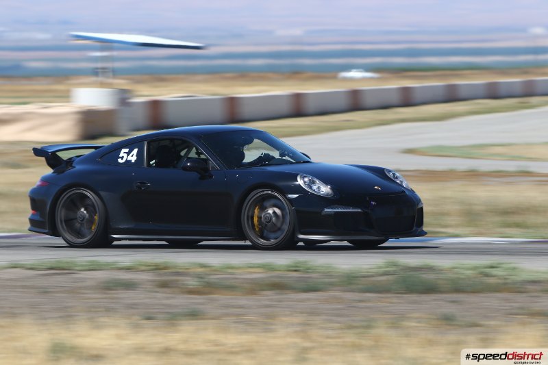 Porsche 911 GT3 RS blue