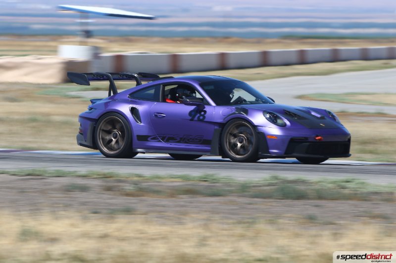 Porsche 911 GT3 RS purple