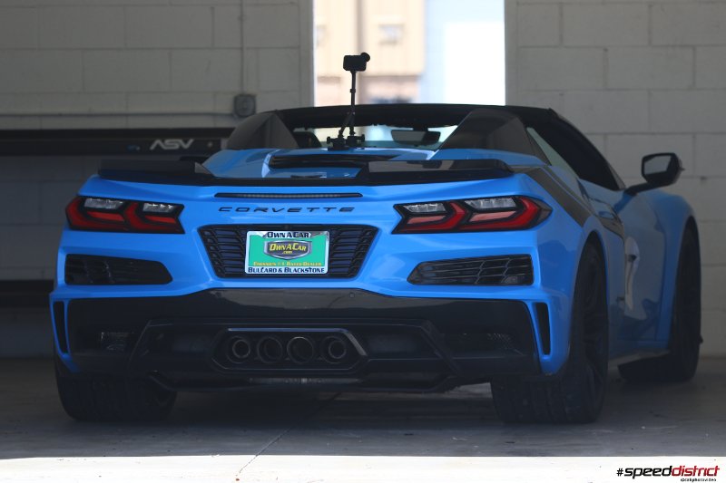 Chevrolet Corvette blue
