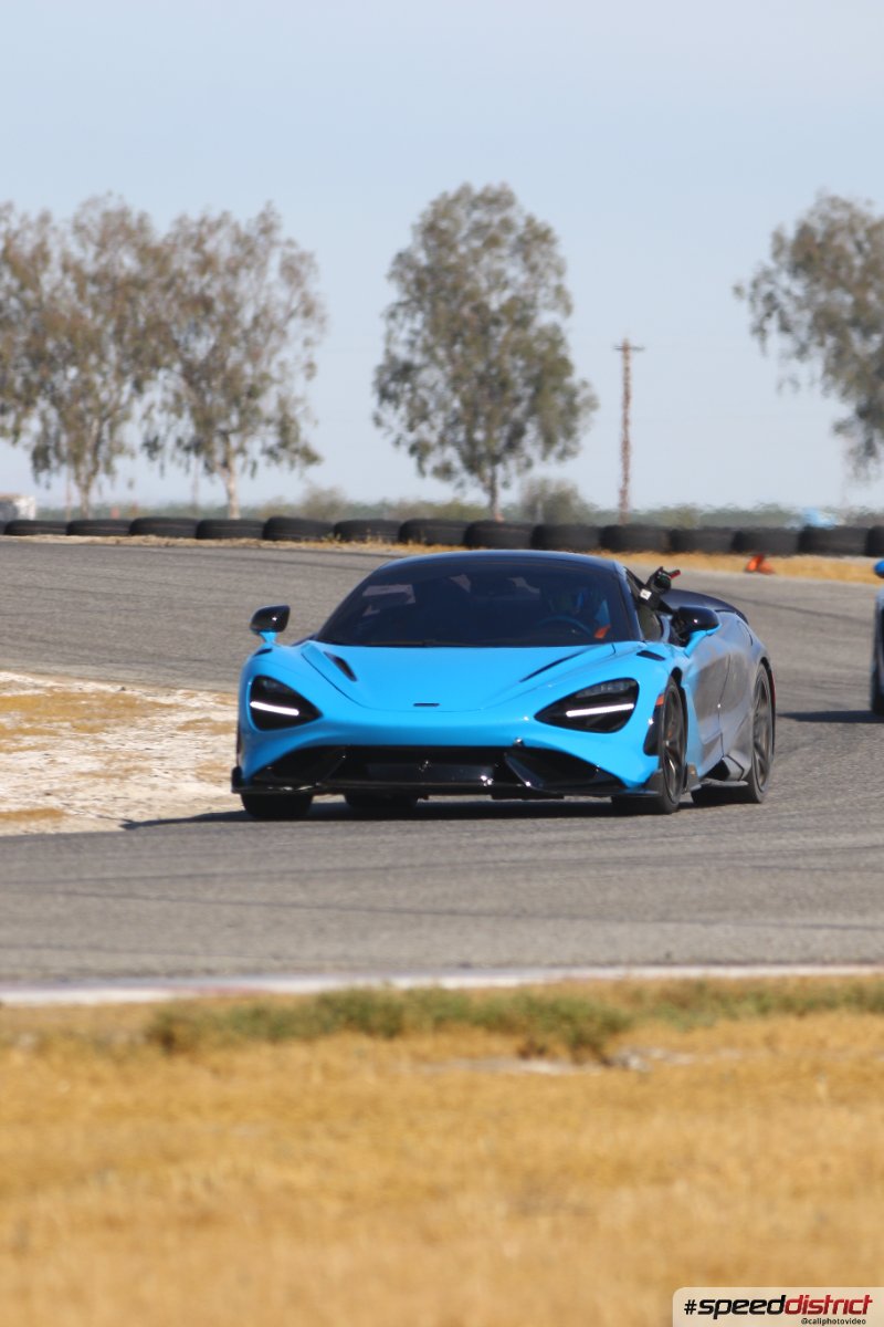 McLaren 765LT