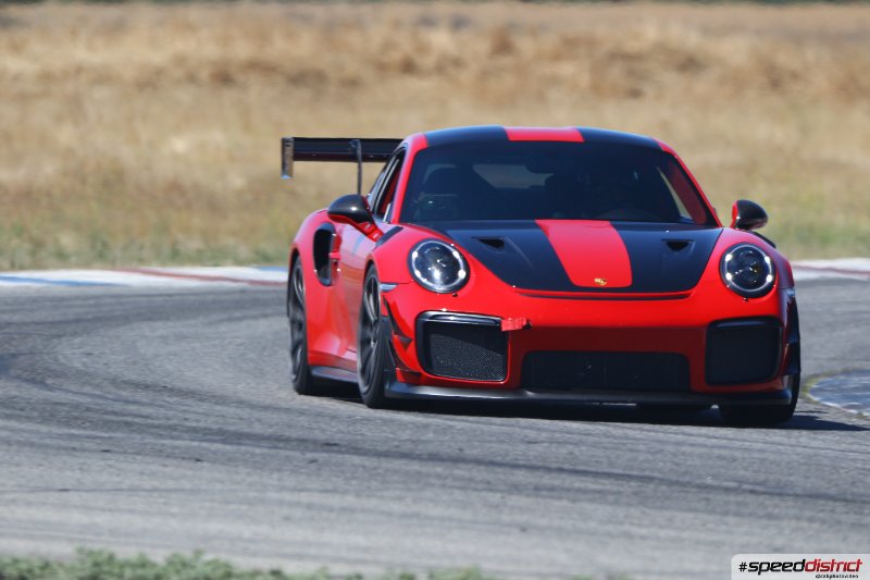 Porsche 911 GT2 RS
