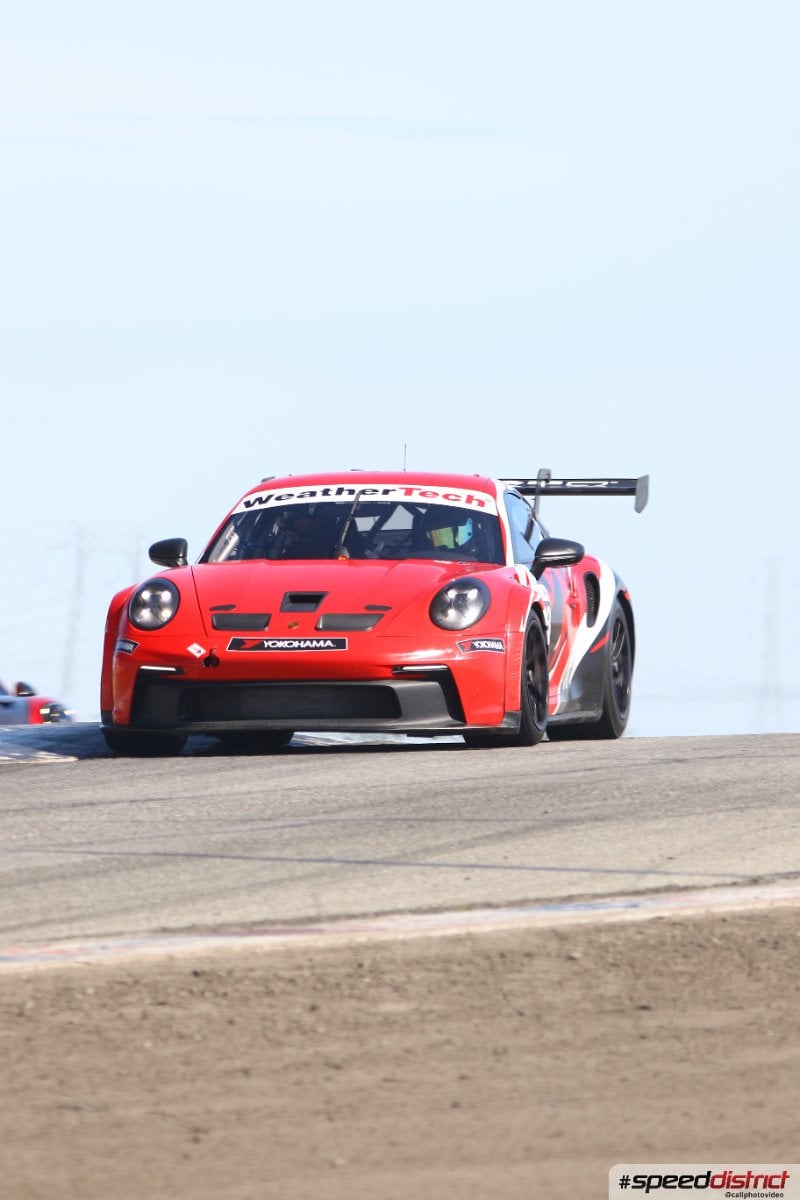Porsche 911 GT3 Cup red