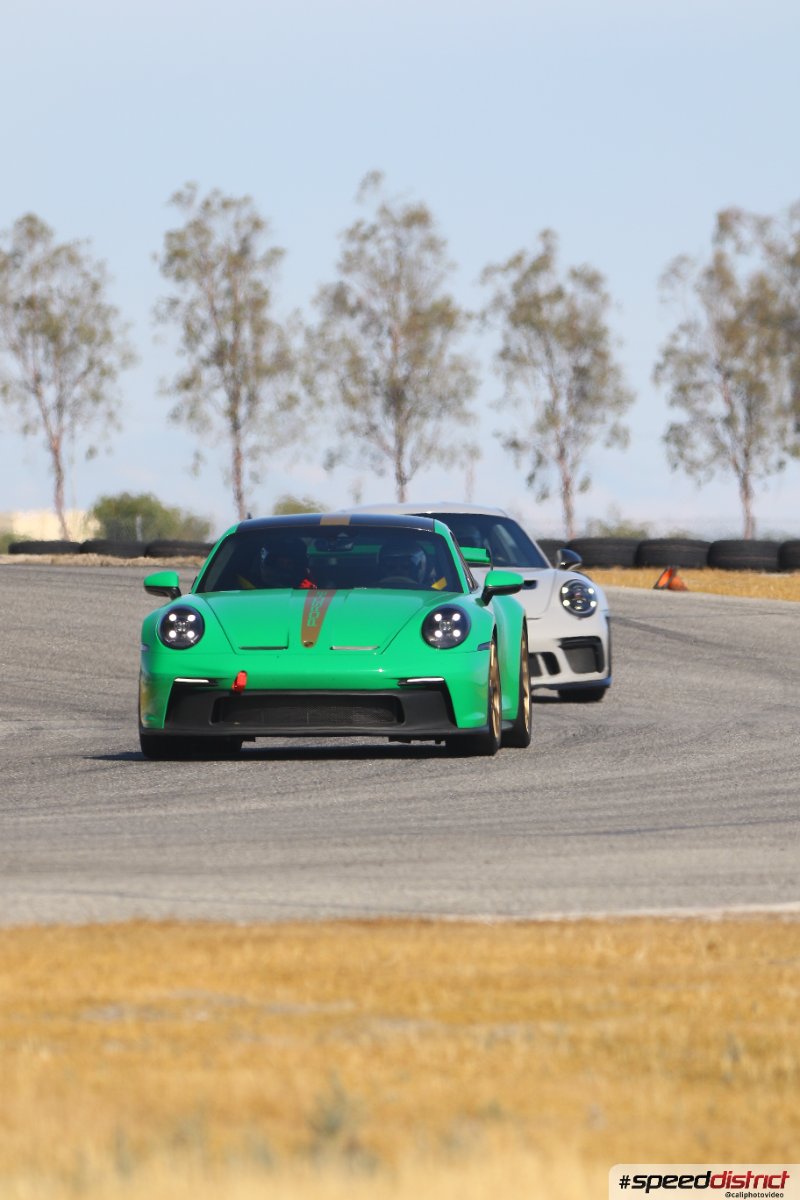 Porsche 911 GT3 RS green