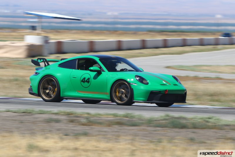 Porsche 911 GT3 RS green