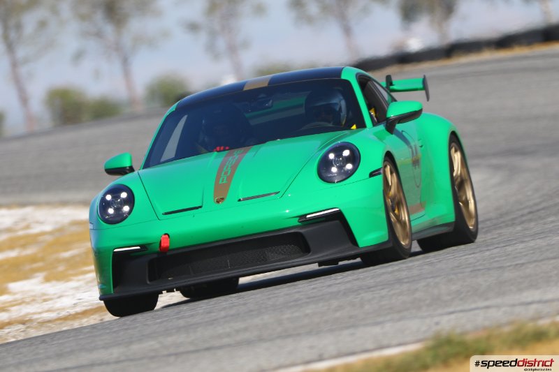 Porsche 911 GT3 RS green