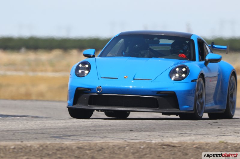 Porsche 911 GT3 RS blue